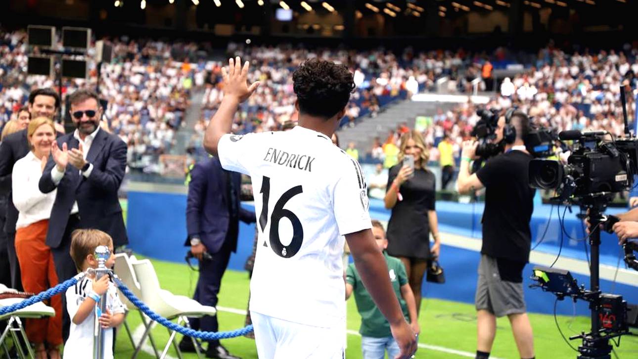Real Madrid stellt Endrick vor
