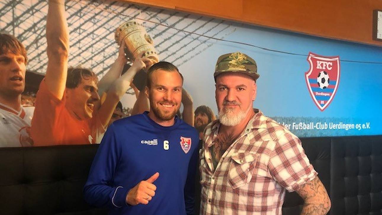 SPORT1-Reporter Reinhard Franke (r.) traf Kevin Großkreutz zum Interview