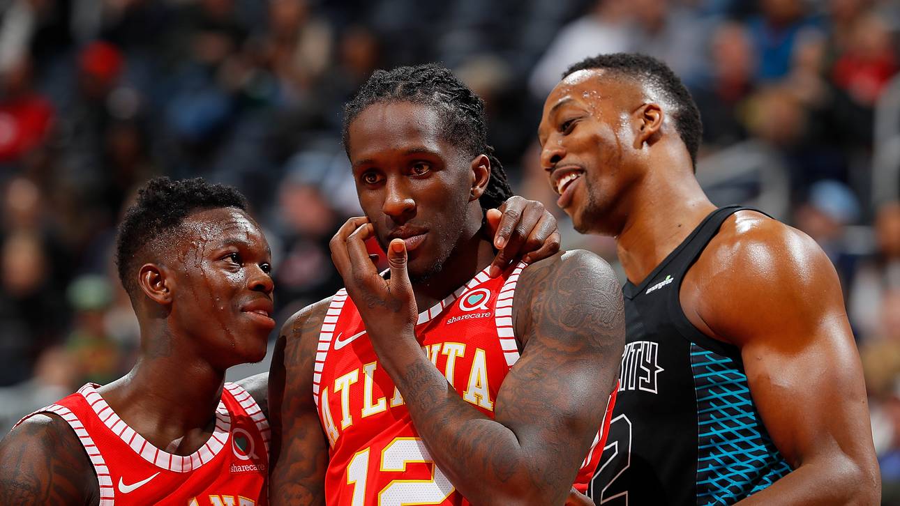 Howard zerlegt Schröders Hawks