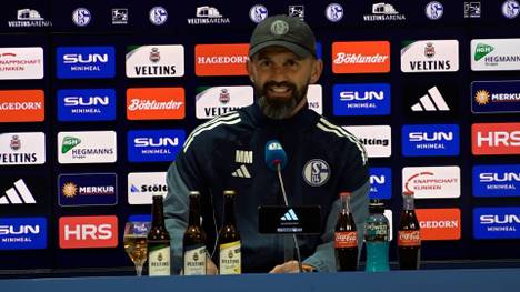 Edin Dzeko laboriert an einer Schulterverletzung. Doch der bosnische Stürmer könnte gar noch in dieser Saison auf den Platz zurückkehren - und das schneller als gedacht. 