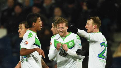 Hannover 96 v VfL Wolfsburg - Bundesliga