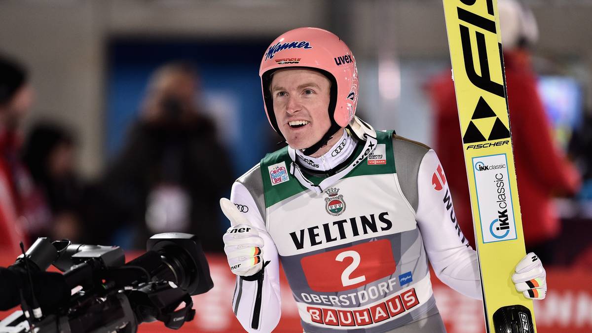 Severin Freund feiert beim Auftakt der Vierschanzentournee in Oberstdorf einen furiosen Sieg. Zum 21. Mal gewinnt er ein Weltcupspringen - damit liegt er jetzt alleine auf Rang zehn der Skispringer mit den meisten Siegen aller Zeiten. Zuvor musste er sich den mit Andreas Goldberger teilen. SPORT1 präsentiert die Top Ten