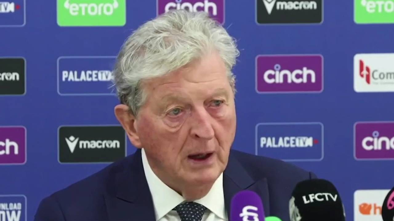 Crystal Palace-Trainer Roy Hodgson ist nach einer roten Karte richtig wütend