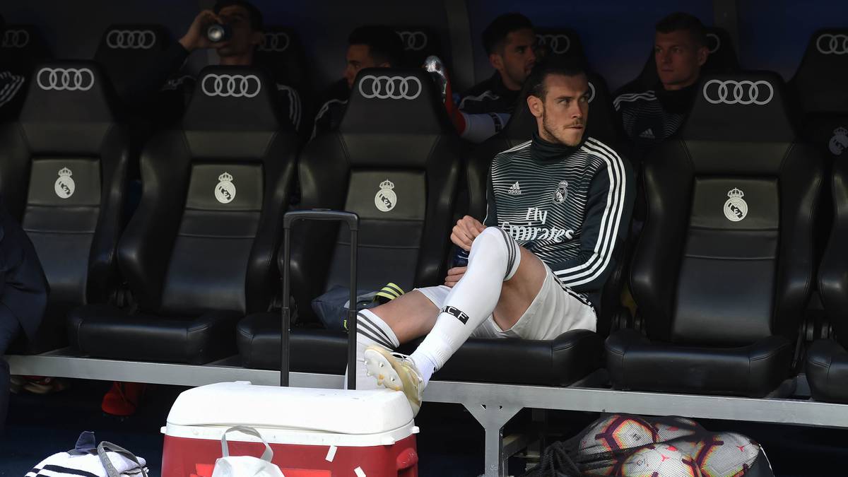 GARETH BALE: Das wird etwas überraschend auch Gareth Bale tun. Beim Liga-Auftakt der Königlichen stand der Waliser in der Startelf - und überzeugte. So sehr, dass Trainer Zinédine Zidane unmittelbar danach Klarheit schaffte