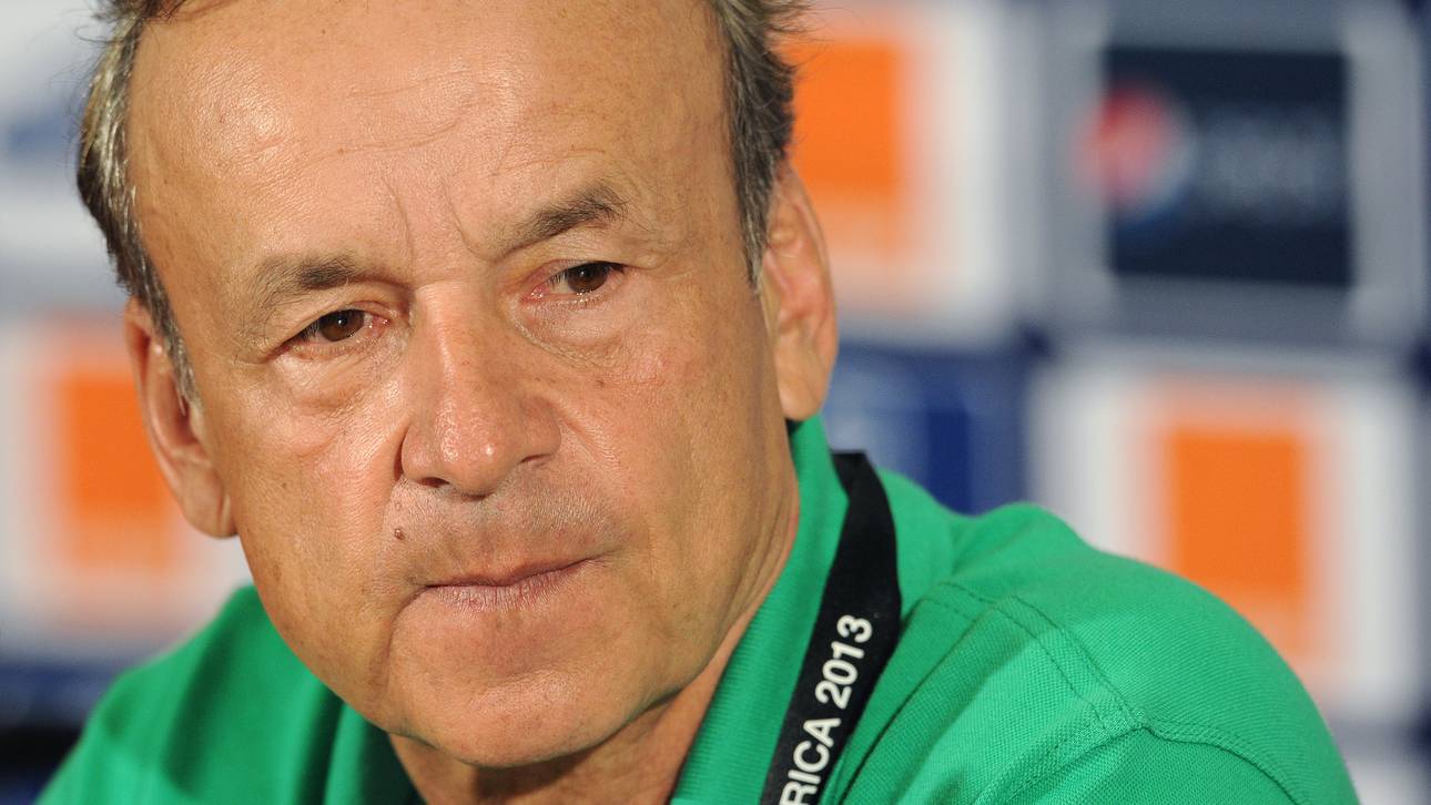 Rohr tritt als Nationaltrainer zurück