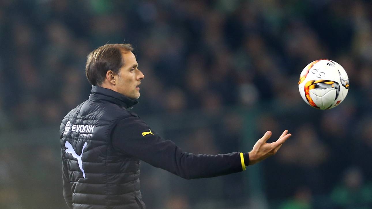 Borussia Moenchengladbach v Borussia Dortmund - Bundesliga
