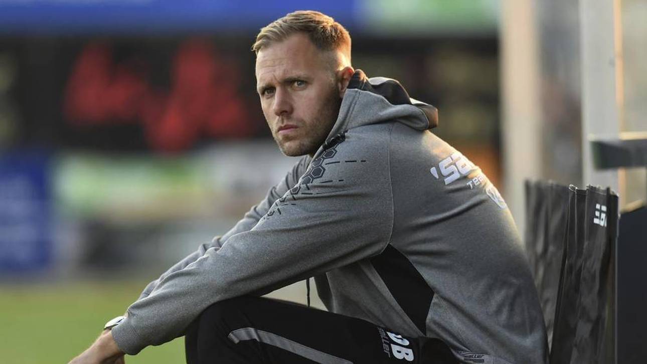 Rostock präsentiert neuen Trainer