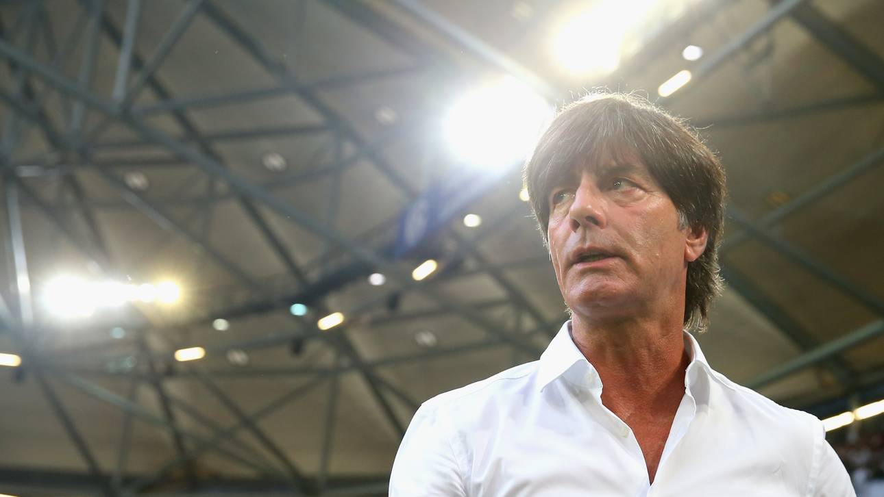 Löw zum Auftakt schon Rekordhalter