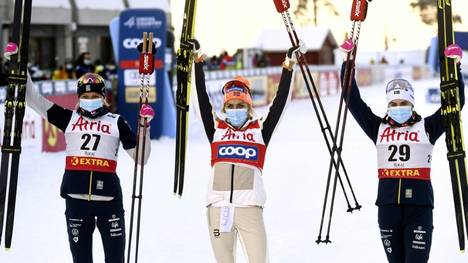 Kuusamo: Johaug (M.) gewinnt ersten Distanzweltcup