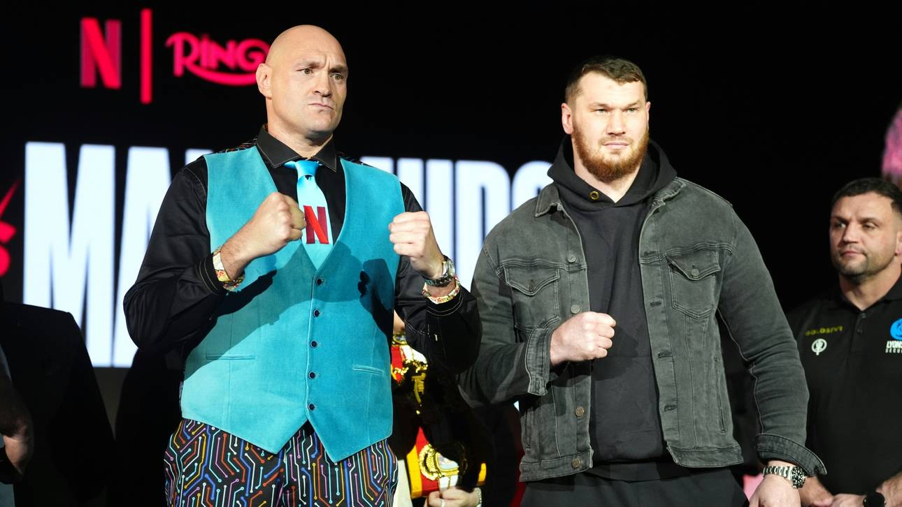 Der Boxer, der mit dem Bär ringt