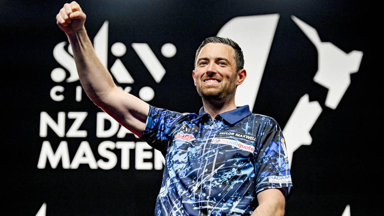 Luke Humphries steht beim Grand Slam of Darts im Halbfinale