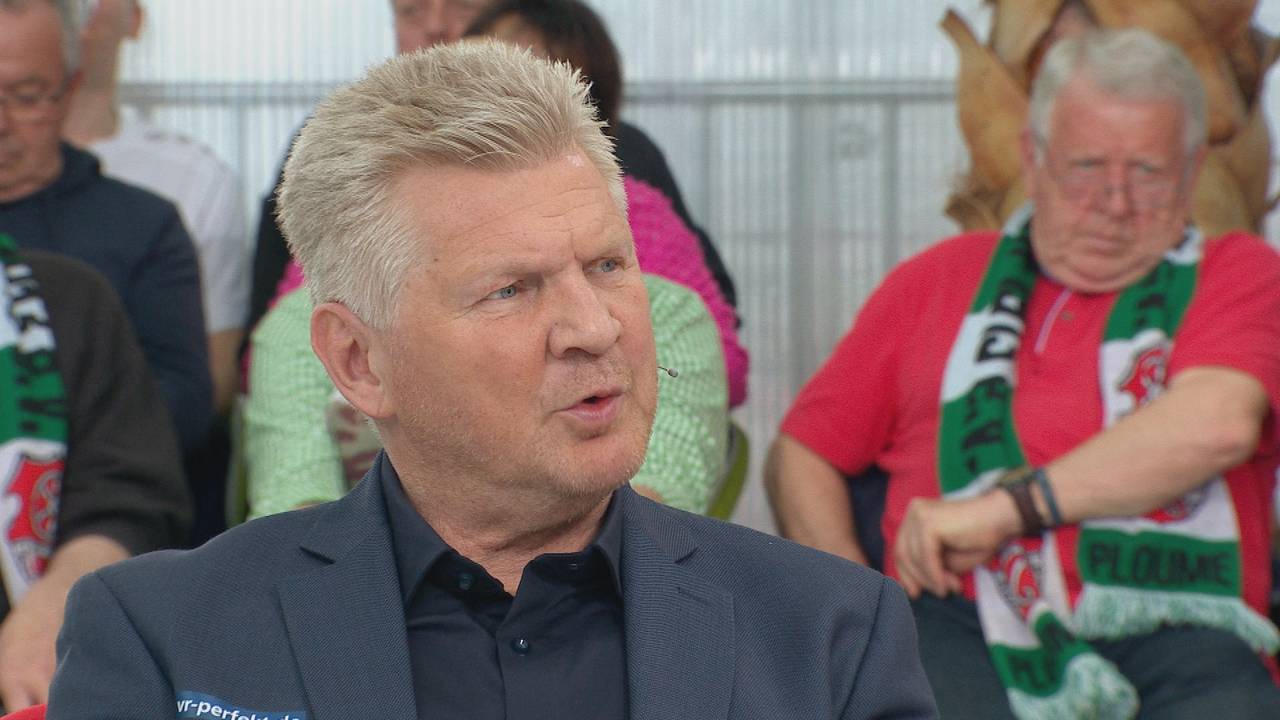 STAHLWERK Doppelpass: Stefan Effenberg traut Dortmund den Meistertitel zu