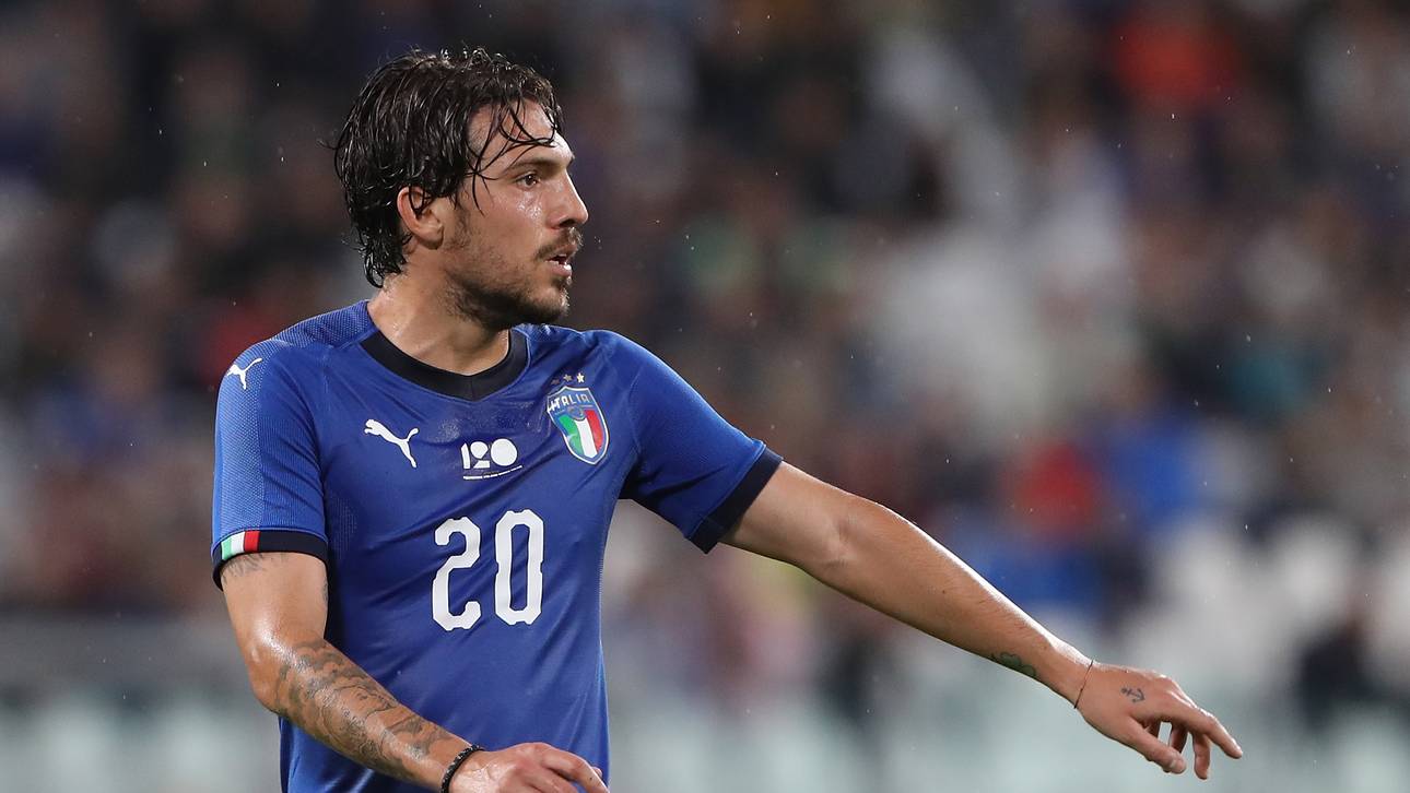 Neapel stellt Neuzugang kurios vor