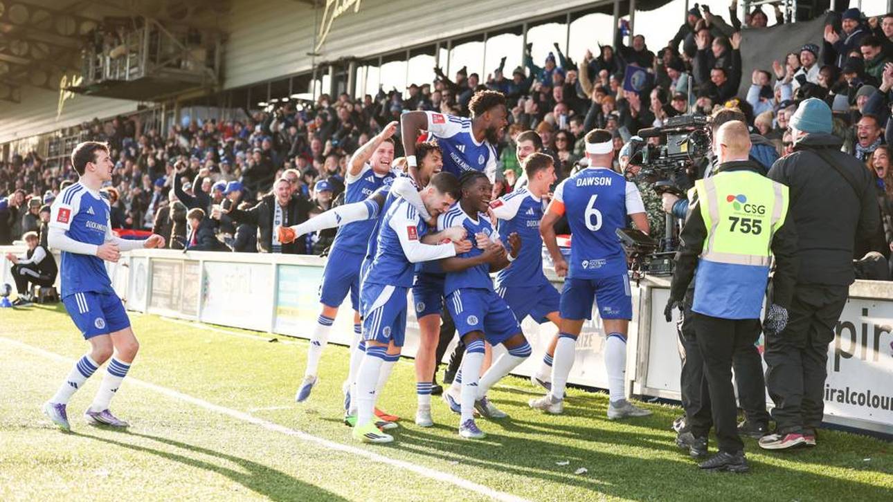 Macclesfield FC schockte Titelverteidiger Crystal Palace im FA Cup