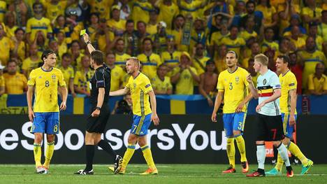 Schiedsrichter Felix Brych pfiff die Partie zwischen Belgien und Schweden