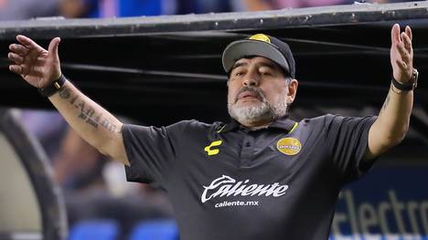Queretaro v Dorados - Copa MX Diego Maradona würde Lionel Messi nicht mehr für die Albiceleste nominierenApertura 2018