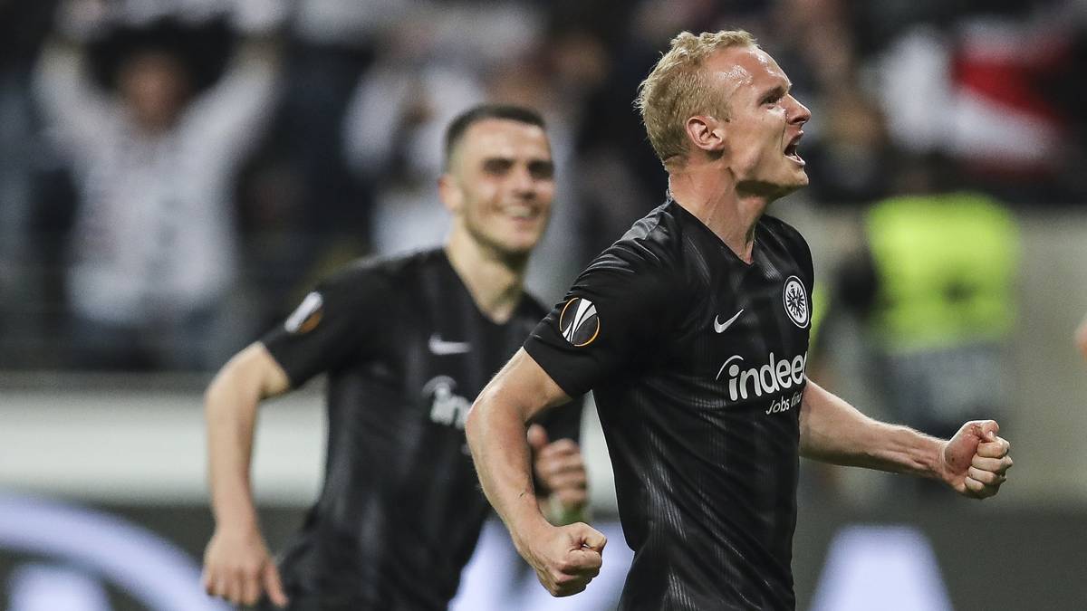 SEBASTIAN RODE: In Dortmund aussortiert und ohne Zukunft, in Frankfurt unumstrittener Stammspieler und angesehener Anführer. Die Hessen wollen den 28 Jahre alten Leihspieler deshalb unbedingt fest verpflichten. Das Kapitel beim BVB wird nach der Saison wohl endgültig geschlossen