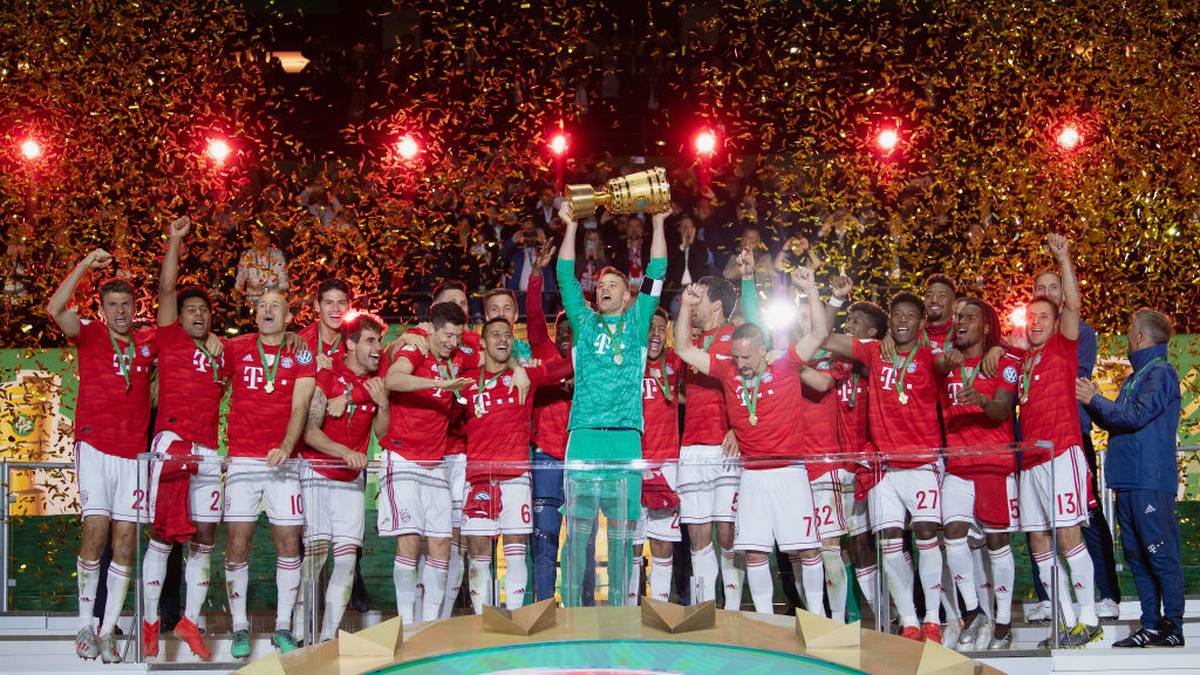 23.05.2019, DFB-POKALFINALE:
Nach fünf Runden ist es endlich soweit. Die letzten zwei Teams spielen um die begehrte Trophäe vor begeisterten Fans im Olympiastadion. Damit endet die 77. Austragung des DFB-Pokals