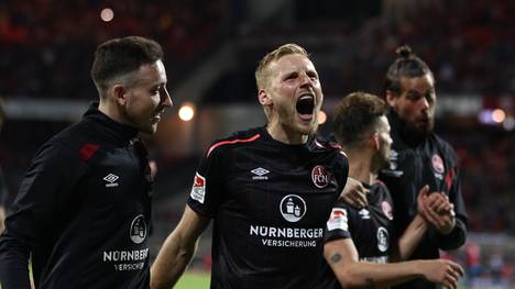 1. FC Nuernberg v Eintracht Braunschweig - Second Bundesliga