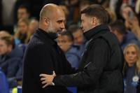 Fabian Hürzeler freut sich über die wohl feststehende Vertragsverlängerung von Pep Guardiola bei Manchester City. Der Spanier sei mit seinen Ideen jemand, von dem man viel lernen kann, erklärt der Brighton-Coach.