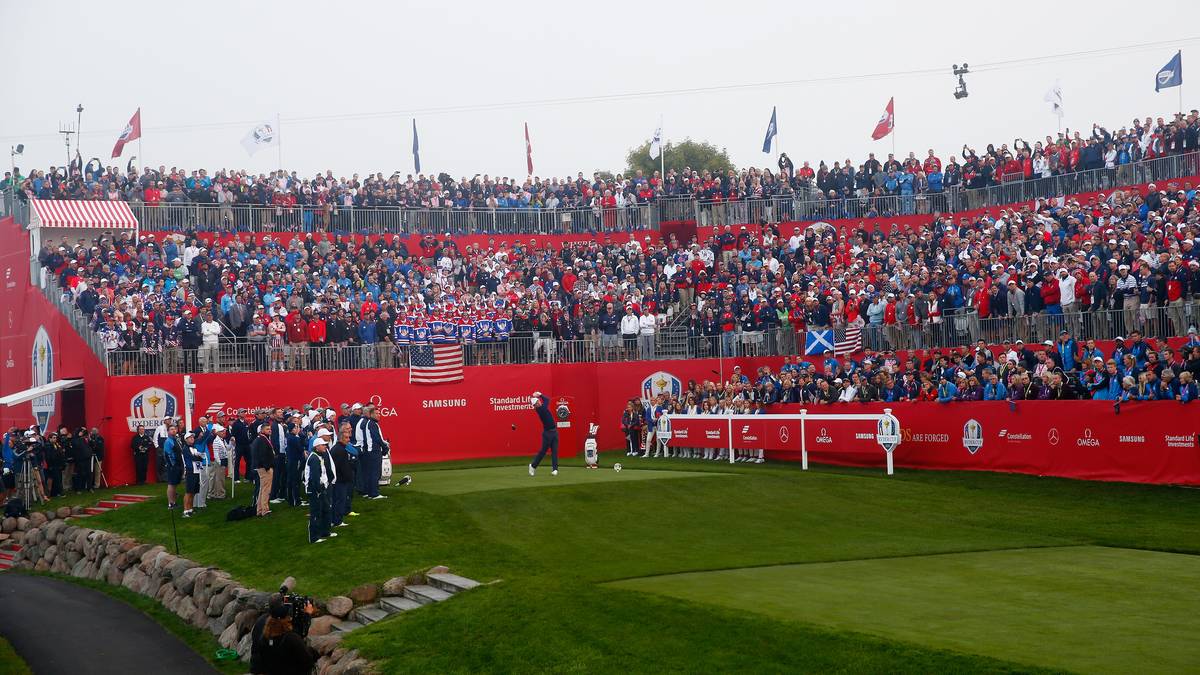 Auftakt beim Ryder Cup. Beim prestigeträchtigen Wettstreit messen sich die besten Golfer der USA mit den besten Europas. Abseits des Grüns sorgen die Fans für die Hingucker. SPORT1 zeigt die besten Bilder