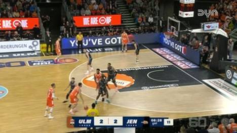 Die BBL-Highlights der Basketball-Partie ratiopharm ulm - Science City Jena im Video.