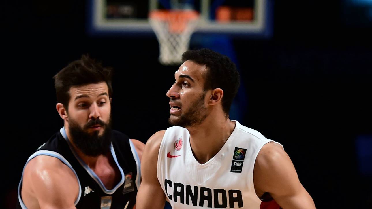 Skyliners verlängern mit Scrubb