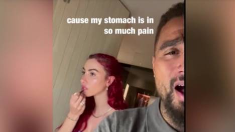 Kevin-Prince Boateng verzaubert seine Freundin Valentina Fradegrada Valentinstag mit schönem Gesang.