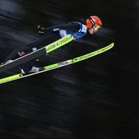 Die deutschen Skispringer haben auch im zweiten Mixed-Team-Wettbewerb der Saison einen Podestplatz erreicht.