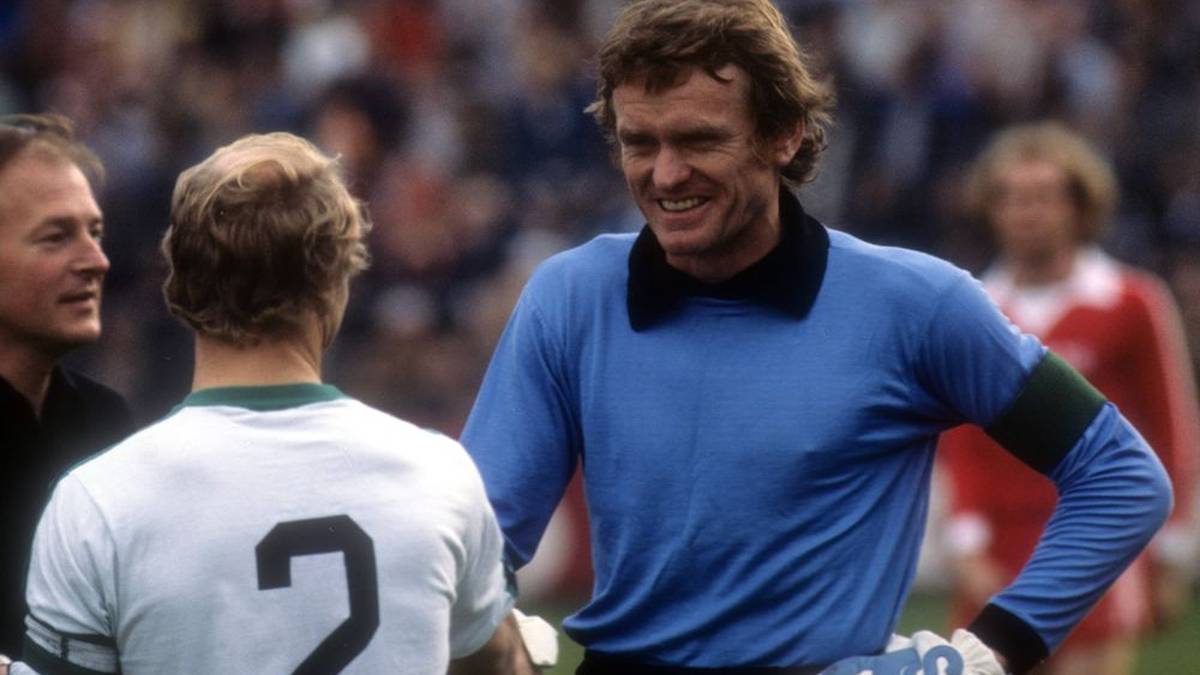 In den Jahren als Torhüter-Ikone Sepp Maier (1977-1979) zeitweise Kapitän der Münchner war, konnte der FCB keinen großen Titel feiern.