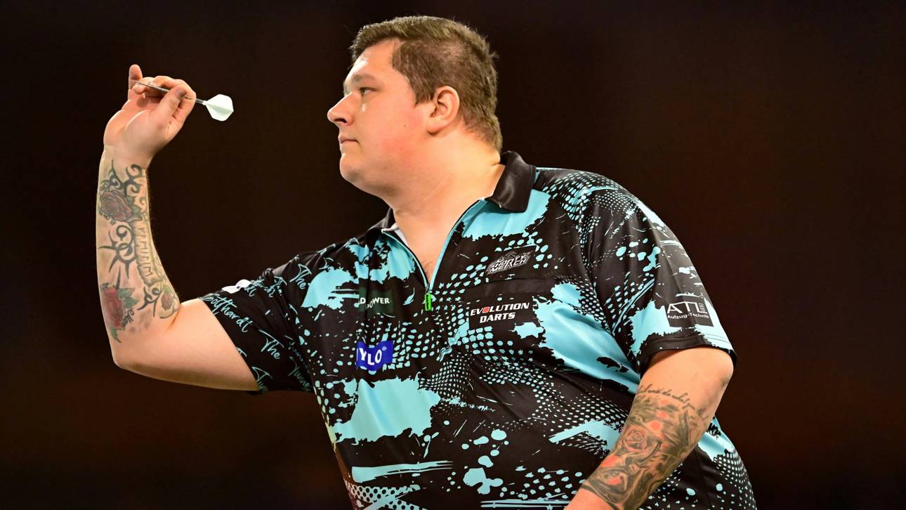 Trotz Dartpfeilbruch: Gotthardt gewinnt bei WM-Debüt