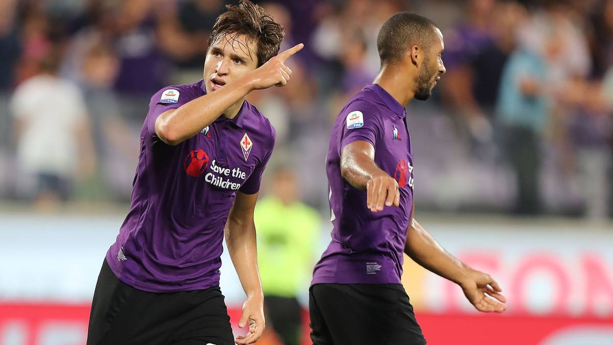 PLATZ 5: Federico Chiesa (AC Florenz, 3 Tore) - Am Dienstagabend steuerte der 20-Jährige bereits sein drittes Saisontor für die Fiorentina bei, die 1:2-Niederlage bei Inter konnte aber auch Chiesa nicht verhindern