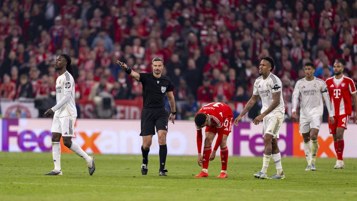 Es ist eine gebrauchte Saison für den Real-Sechser. Eduardo Camavinga, der im CL-Viertelfinale gegen Bayern die Ampelkarte sah, hat es nicht ins französische Aufgebot geschafft. "Er hat eine schwere Saison hinter sich, in der er nicht oft gespielt hat und oft verletzt war", begründete Deschamps die Nichtnominierung. 