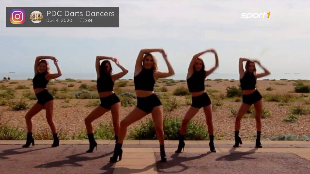 Darts-WM: Diese Tänzerinnen heizen bei der WM ein