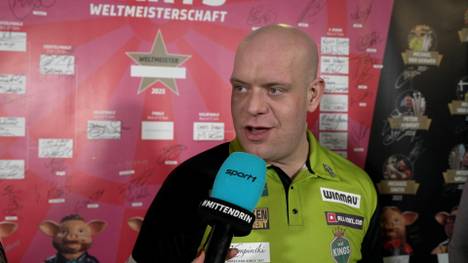 Launiges SPORT1-Gespräch nach dem Final-Einzug: Michael van Gerwen lässt bei Katharina Kleinfeldt und Max Hopp das F-Wort fallen - und wechselt einmal kurz ins Deutsche.