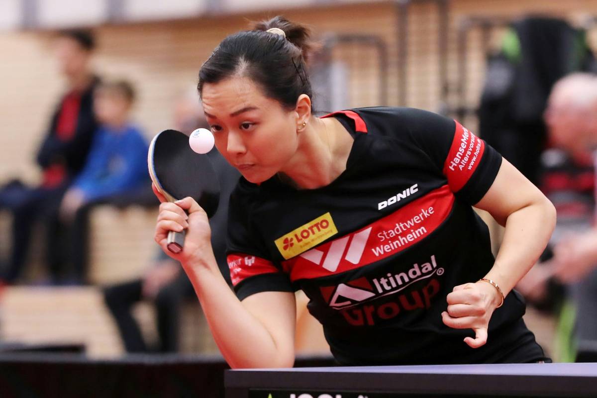 Weinheim gewinnt Titel-Hinspiel