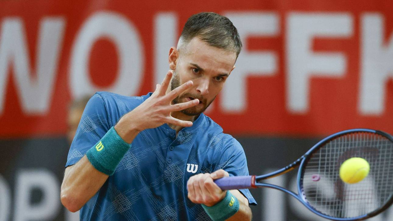 Kurios: Tennisprofi Rosenkranz nach Dusche qualifiziert