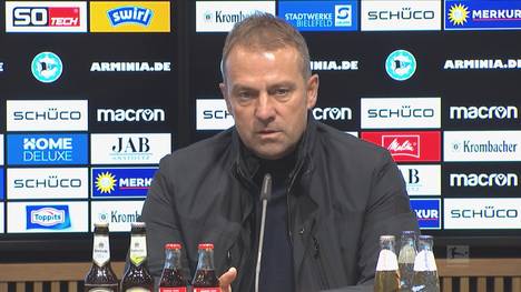 Nach dem Länderspielmarathon stehen für die Bayern-Profis nun einige Spiele kurz hintereinander an. Hansi Flick hofft in Zukunft auf eine bessere Kommunikation mit dem DFB.
