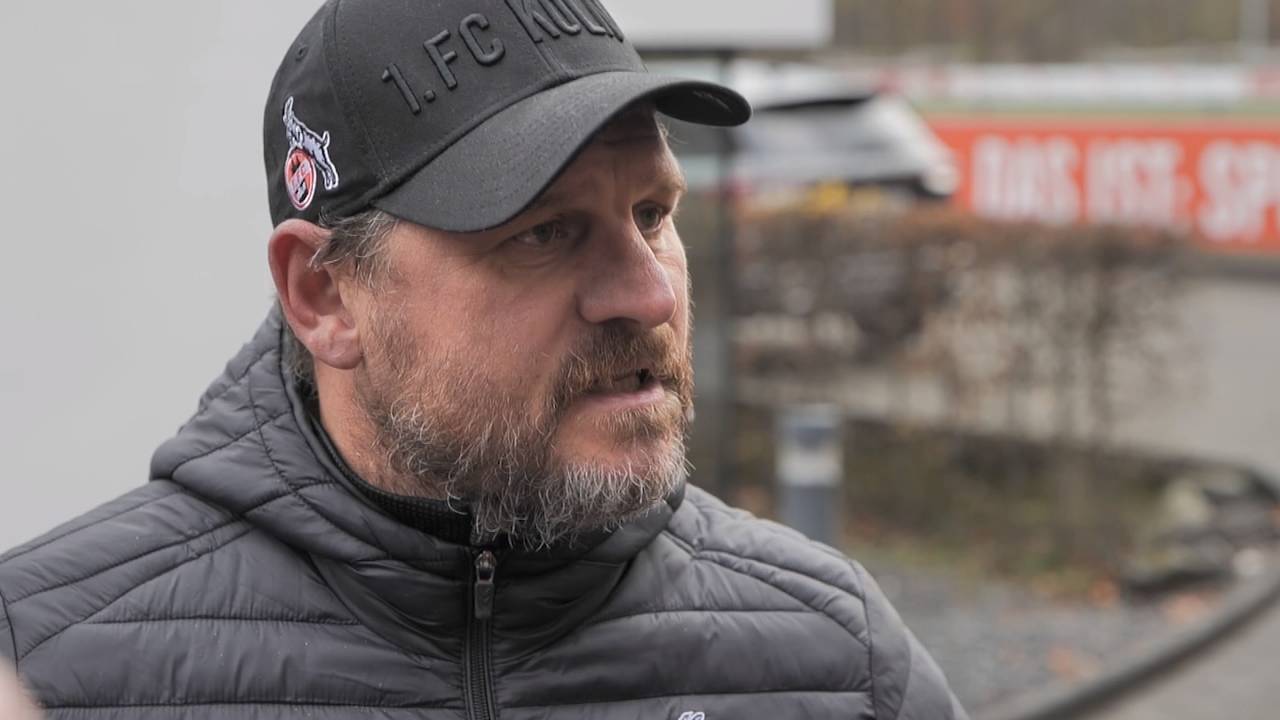 Kölns Coach Steffen Baumgart begrüßt Verbleib von Bundestrainer Hansi Flick