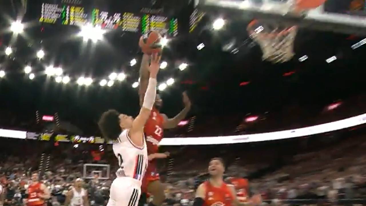 FC Bayern München - Paris Basketball (Highlights)