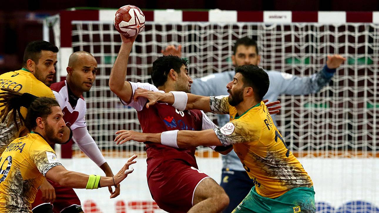 Katar gewinnt Eröffnungsspiel