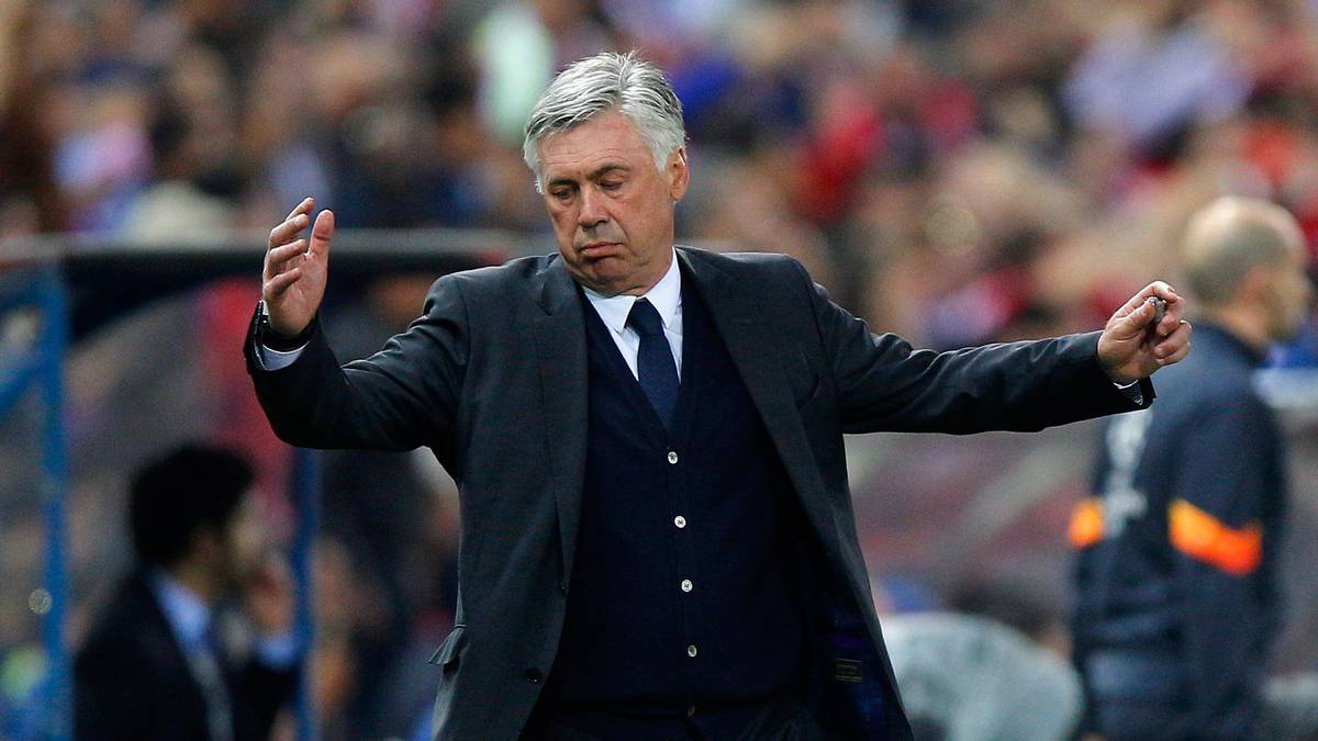 TRAINER: Carlo Ancelotti hat bereits drei mal die Champions League gewonnen - kein Trainer durfte die Trophäe häufiger in die Luft stemmen. In der Vorsaison wird der Italiener für seine Kontertaktik gegen die Bayern gefeiert. Aktuell steht Ancelotti in der Kritik, weil er in der Liga nur Zweiter und in der Copa del Rey schon ausgeschieden ist. Nur mit einem Erfolg in der Champions League dürfte der Taktikfuchs eine vorzeitige Trennung abwenden 
