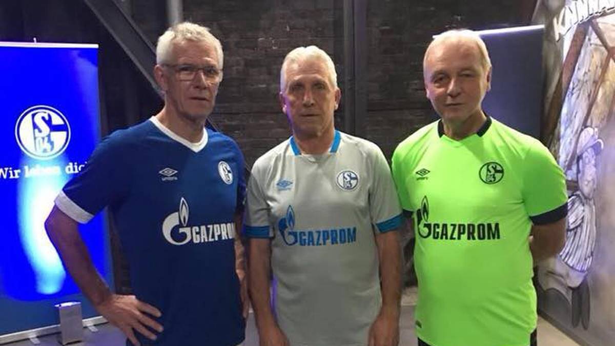 Für einen echten Farbtupfer sorgt voraussichtlich das Ausweichtrikot in Neongrün...