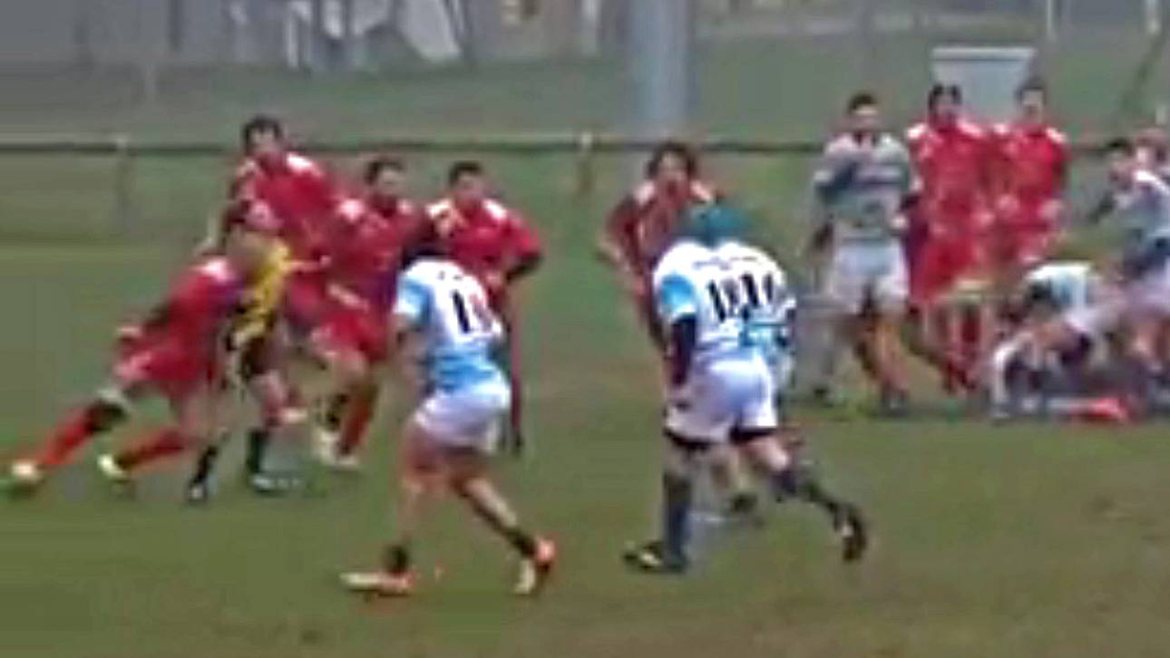 Rugby-Rüpel mäht Schiedsrichterin um