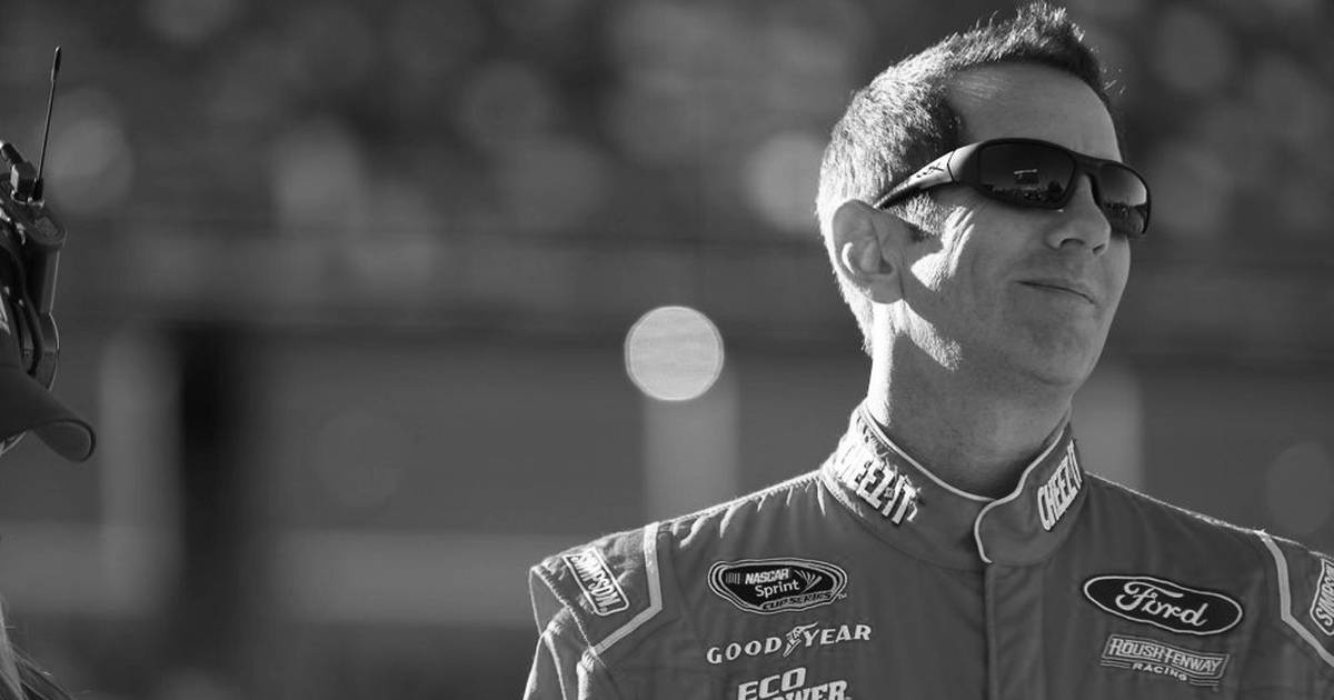 Former motorsport star dies in plane crash