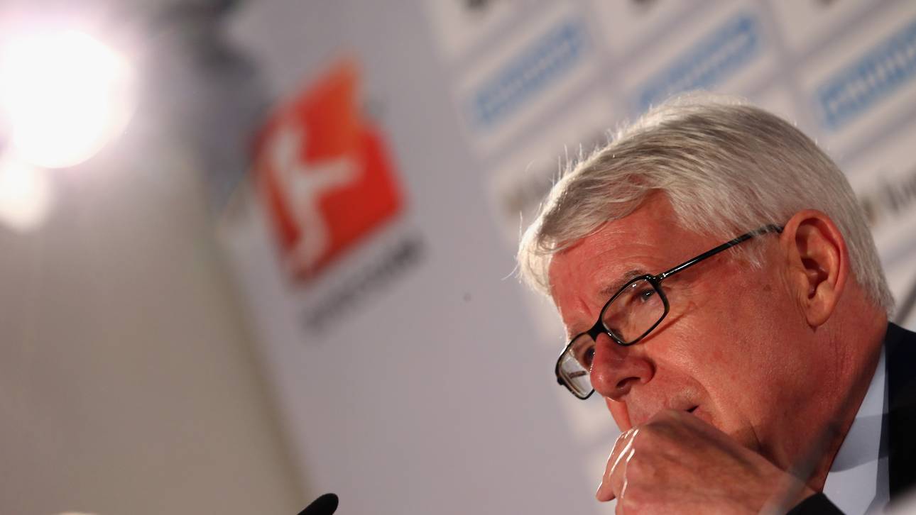 Rauball kündigt Stadionverbote an