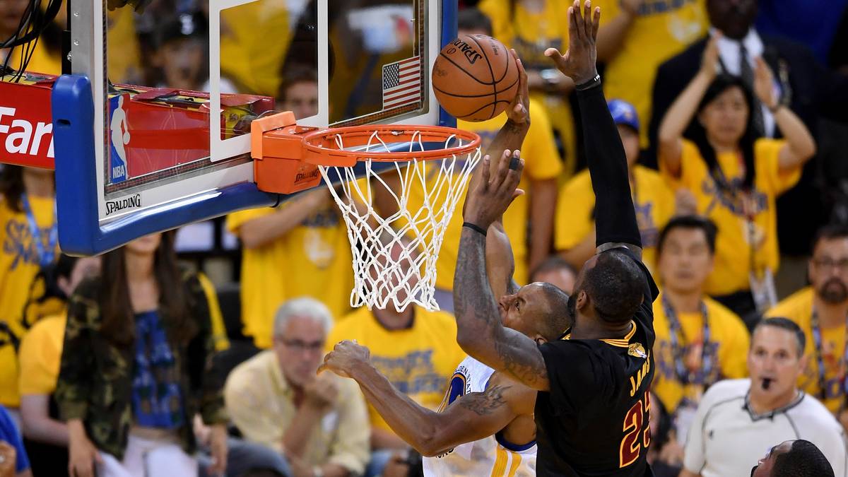 LeBron James verhinderte kurz vor Schluss die Führung für die Golden State Warriors