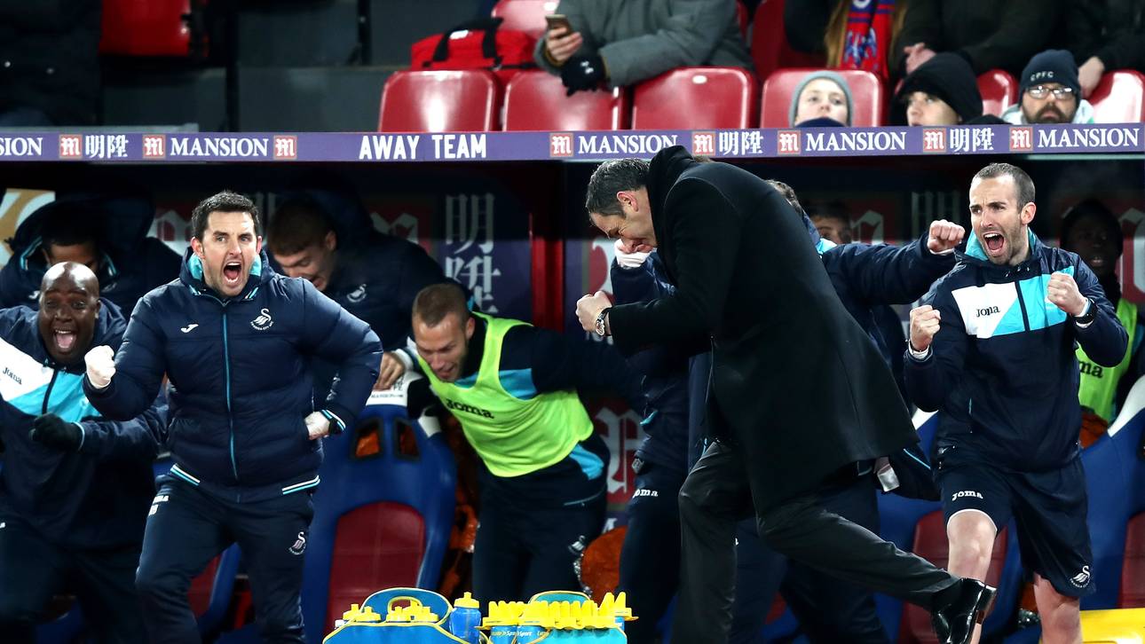 Ex-FCB-Coach Clement siegt bei Debüt