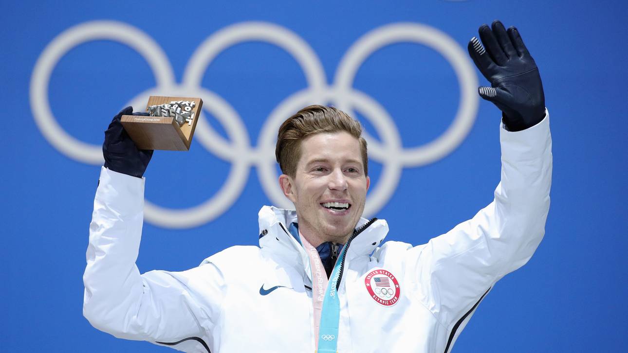 Medal Ceremony - Winter Olympics Day 5 Bei den Olympischen Spielen 2018 in Pyeongchang sicherte sich Shaun White sein drittes Olympisches Gold in der Halfpipe