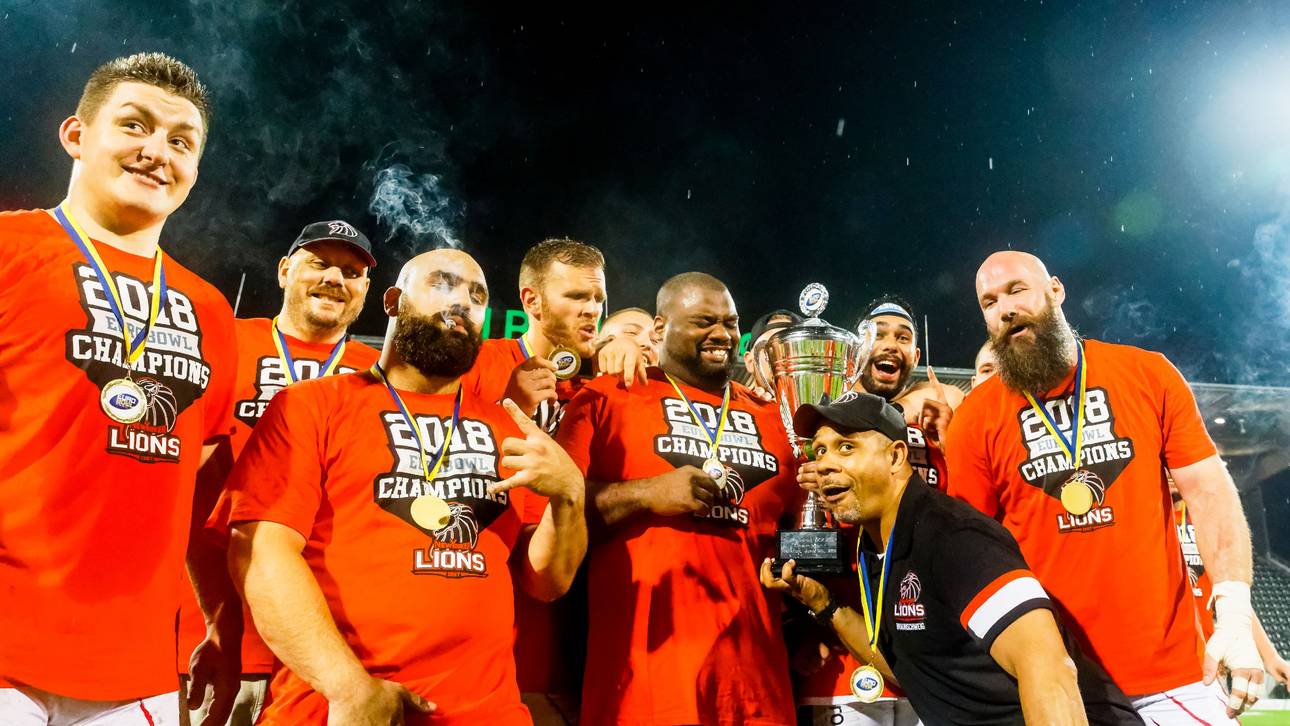 Deutsche Football-Teams holen Titel